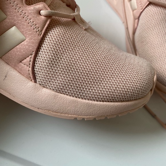 Pink Adidas size youth 4 - Picture 6 of 10